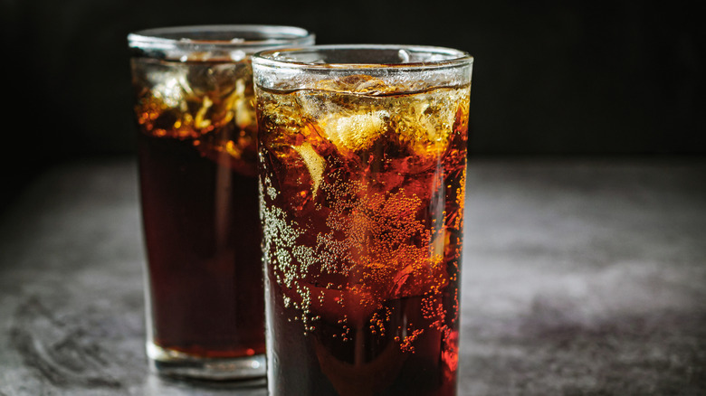 glasses of dark cola with ice