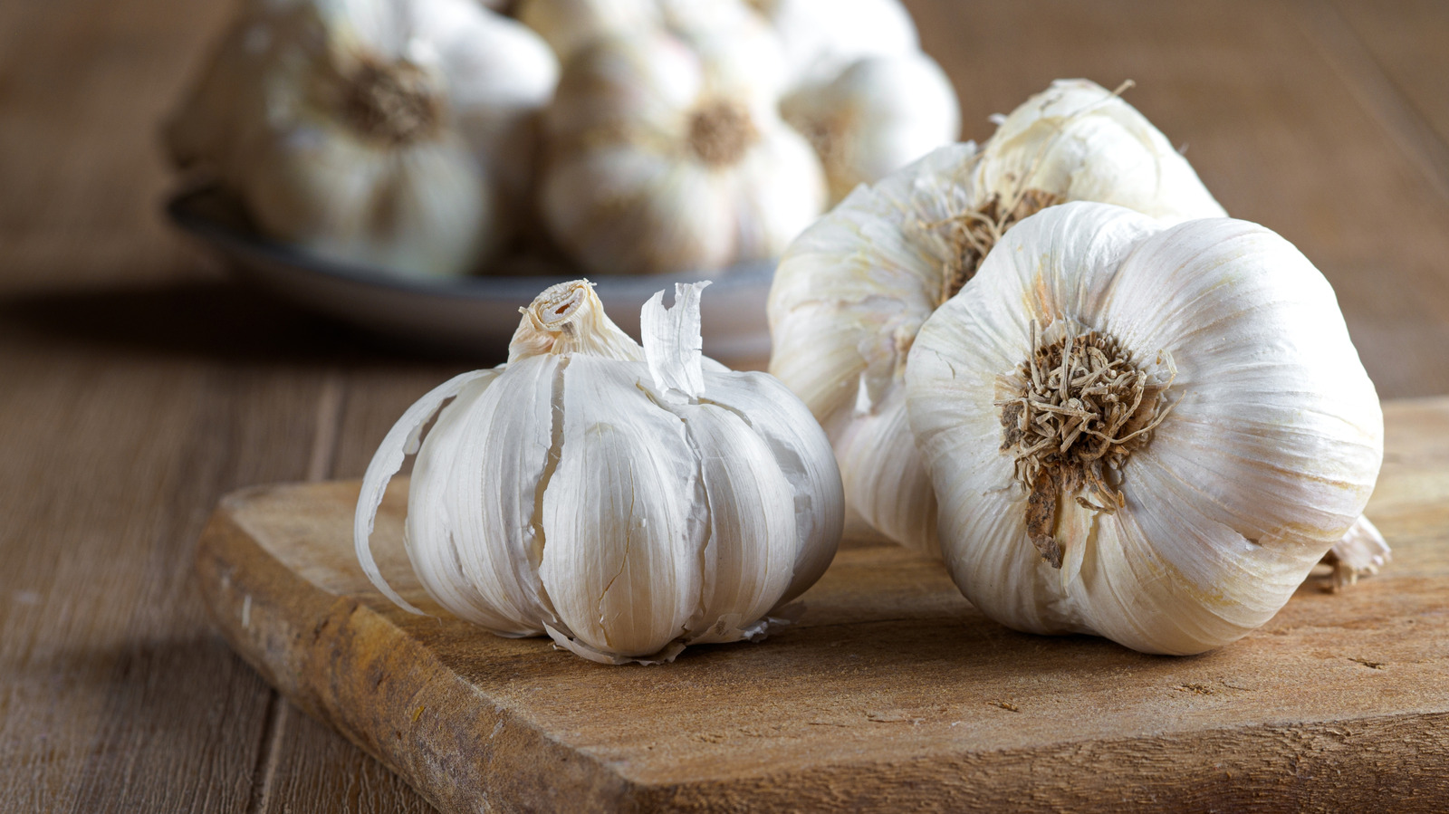 To Blanch Garlic In A Pinch, Reach For This Kitchen Appliance

