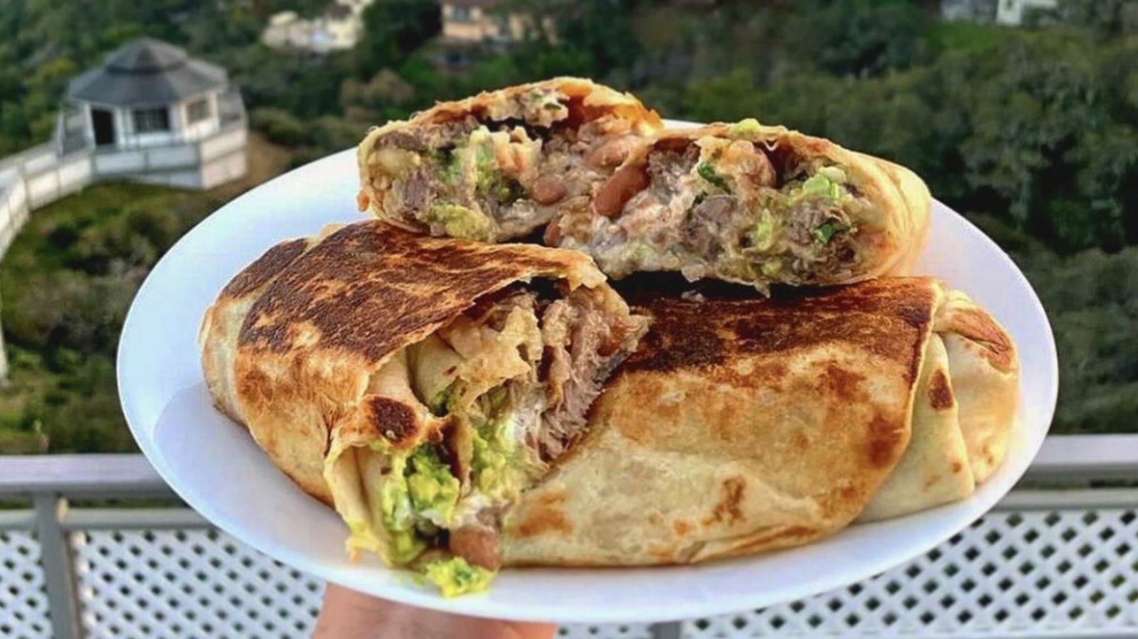 Classic Mission-Style Burritos Can Be Devoured At This Award-Winning San Francisco Spot

