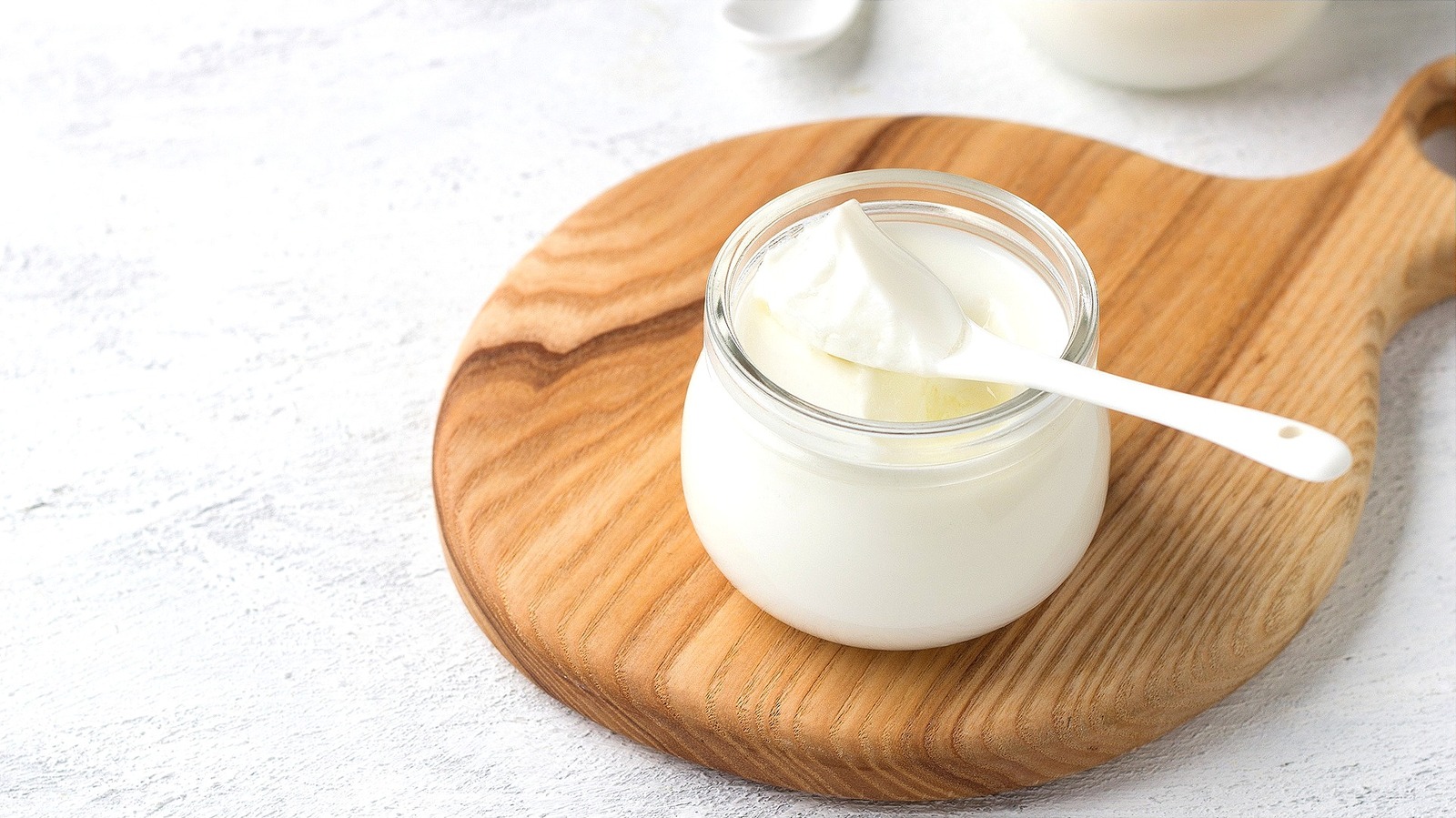 Yogurt Vs Kefir: What's The Difference?

