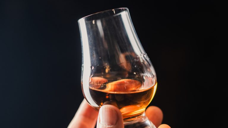 If You Love Bourbon, You'll Like Scotch With These Tasting Notes


