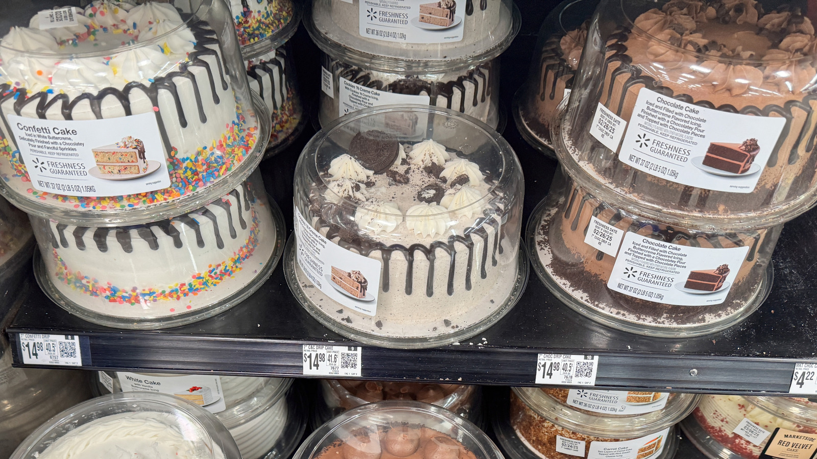 This Is How Long A Walmart Bakery Cake Actually Lasts, According To The Chain

