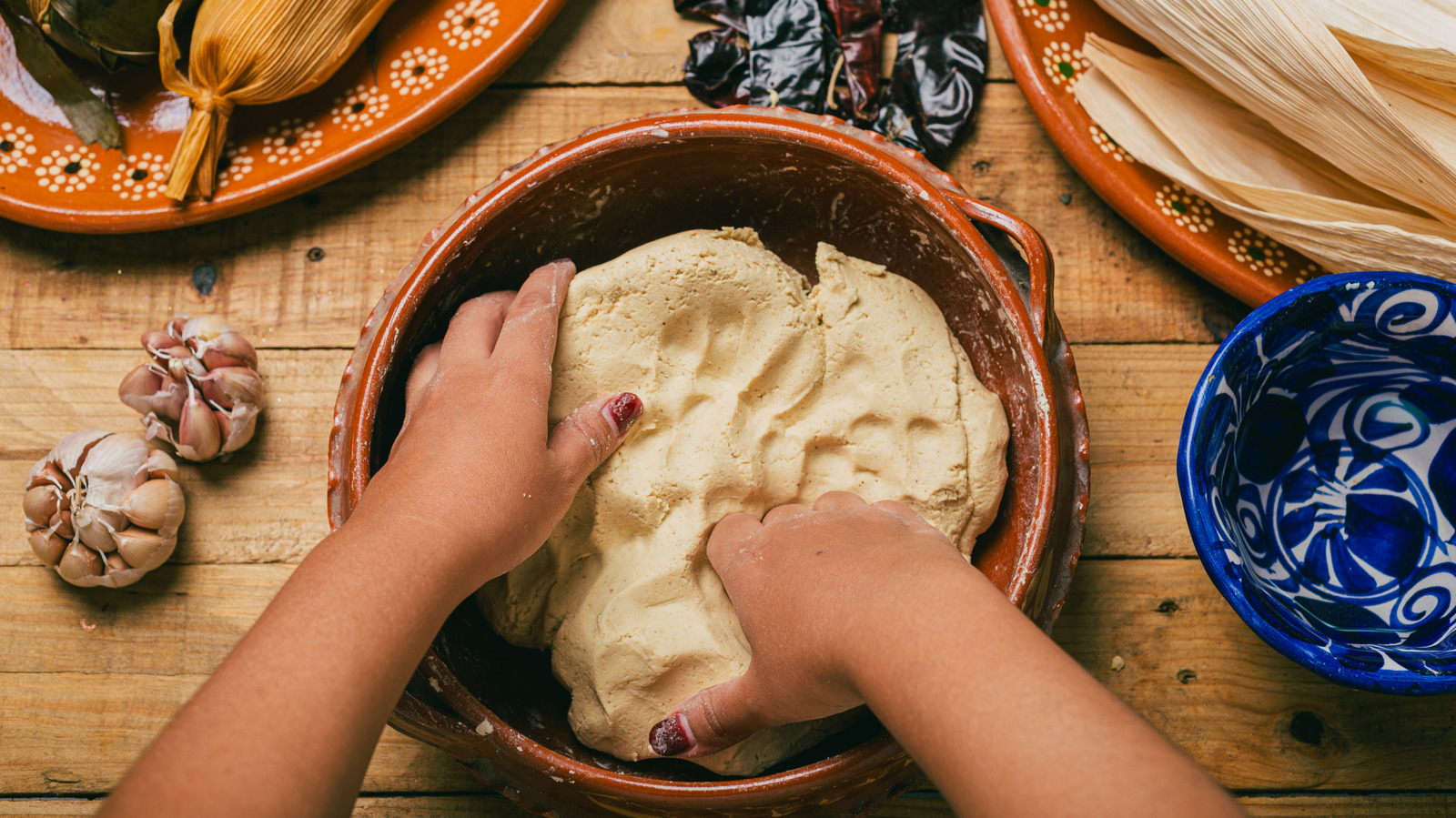 The Once-Popular Mexican Chain That's Been Serving The Same Tamale Family Recipe Since The 1940s

