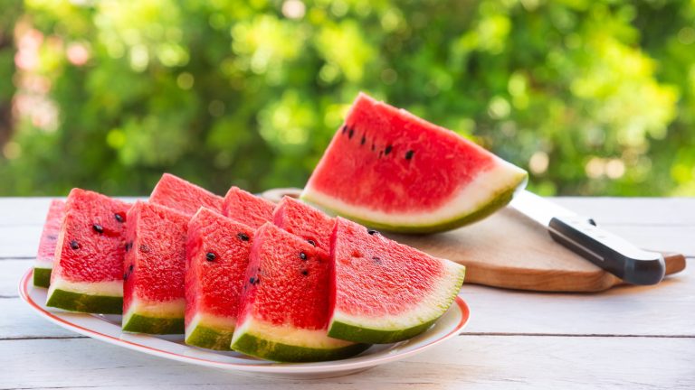How To Store Cut Watermelon So It Stays Juicy And Fresh

