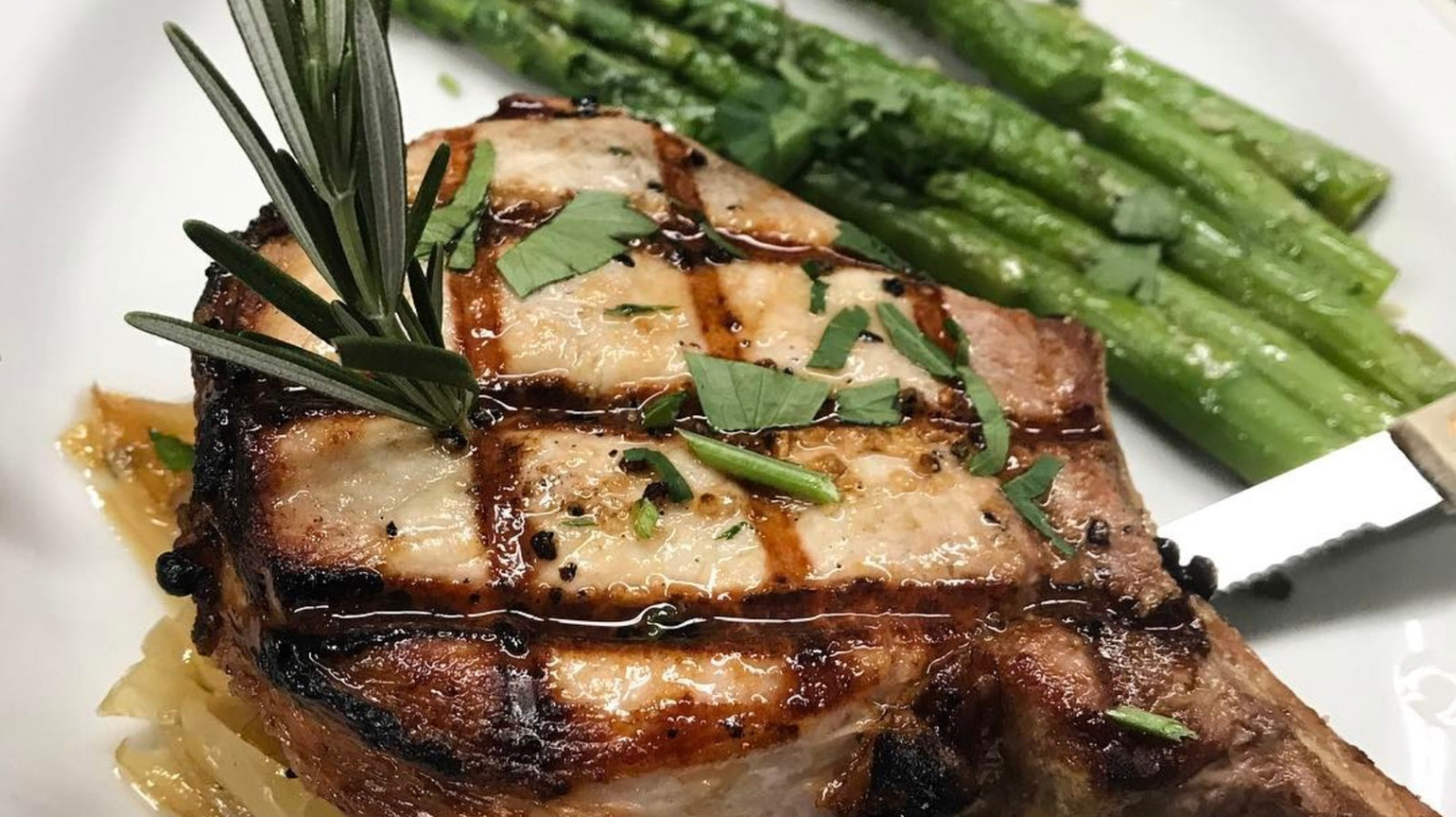 How This Old-School Italian Steakhouse Became A Hollywood Staple Over The Last 70 Years

