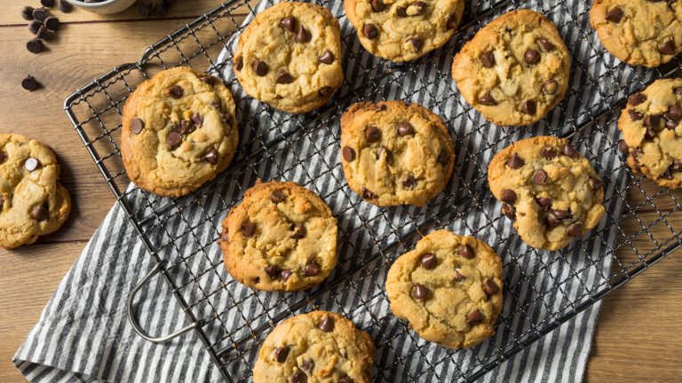 The Storage Mistake That's Ruining Your Freshly Baked Cookies


