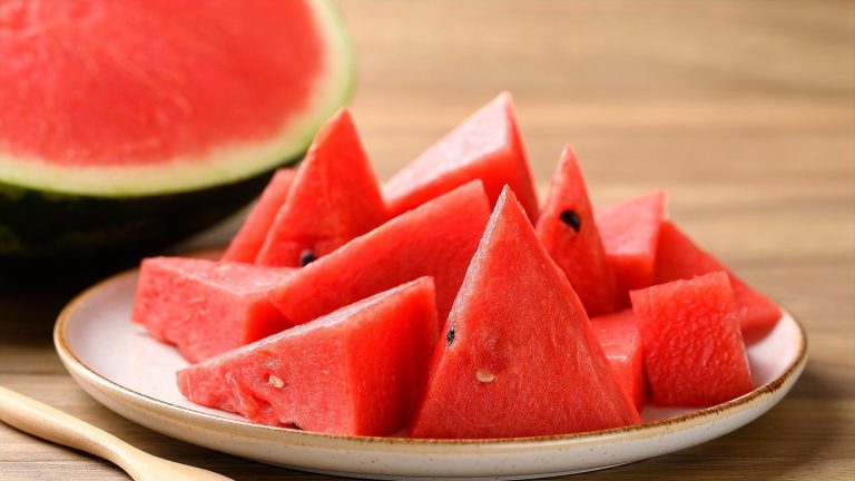 For A Juicy Watermelon With 10x The Flavor, Look For This Variety

