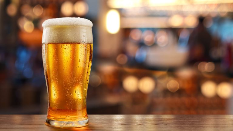 The Delicious Midwest Beer Only Available In Wisconsin Has A Cult-Like Following For A Reason

