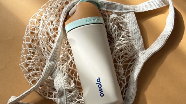 Here's How Long Your Owala Bottle Will Keep Drinks Cold


