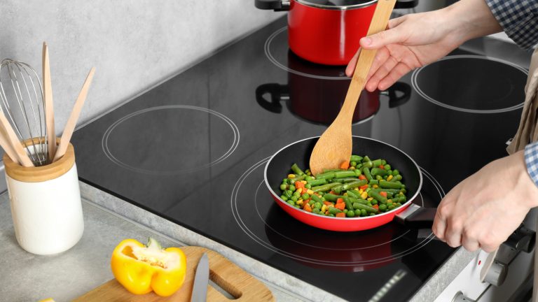 What's The Average Lifespan Of An Electric Stove?

