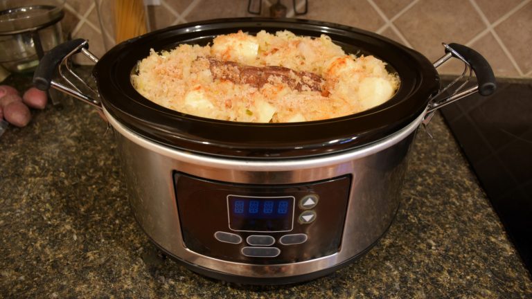4 Common Frustrating Problems With Crock-Pots

