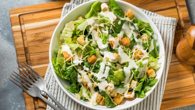 Use The Classic 3-To-1 Method To Create Perfect Salad Dressing Every Time

