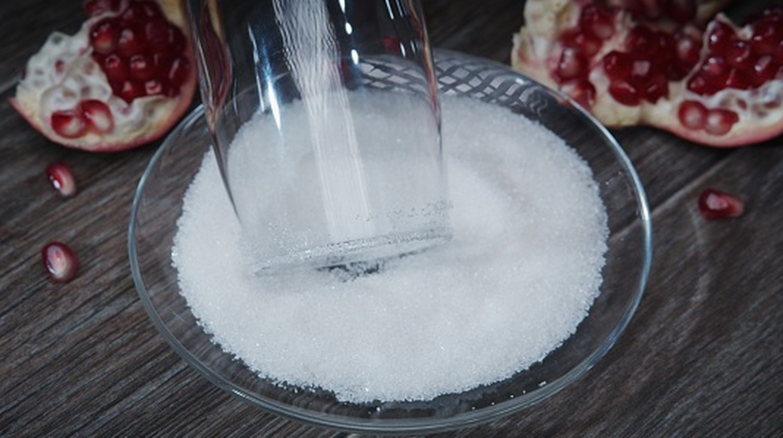 This 99-Cent Candy Instantly Turns Any Cocktail Into A Fizzy, Unforgettable Drink


