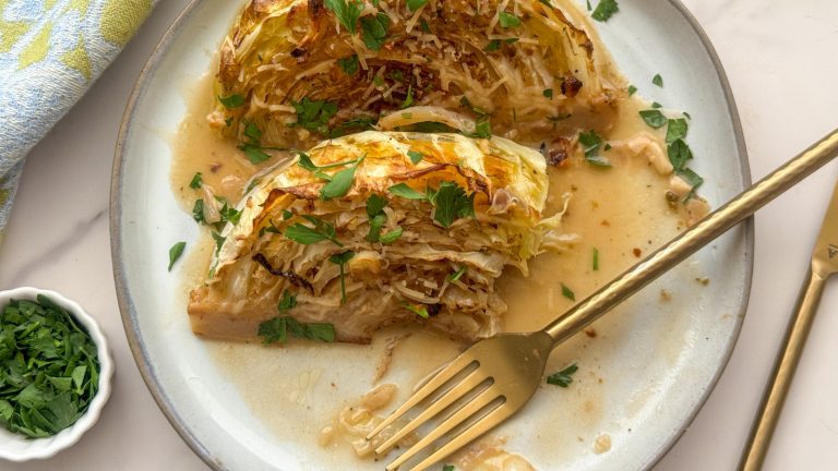Garlicky Melting Cabbage Recipe

