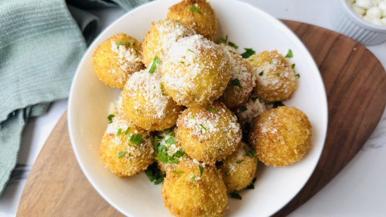 Cheesy Mashed Potato Balls Recipe

