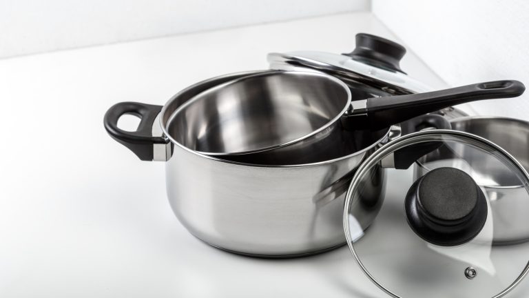 Make Stainless Steel Pans Shine Like New In 30 Minutes With One Italian Pantry Staple

