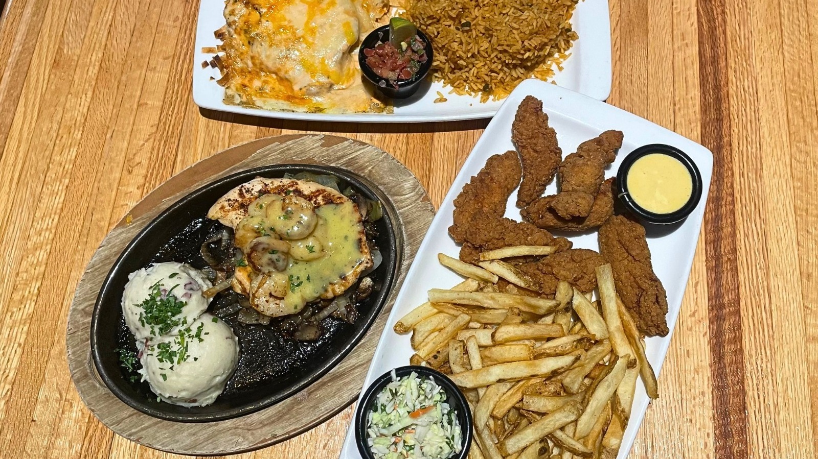 13 Popular Applebee's Entrees, Ranked Worst To Best

