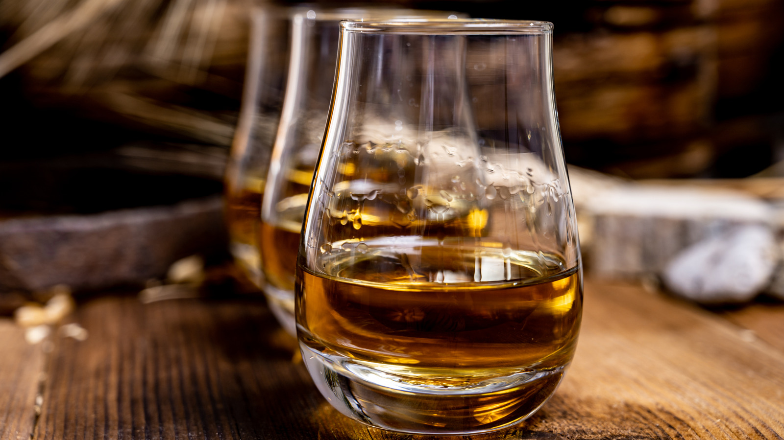 15 Best Scotch Whiskies For Beginners To Try


