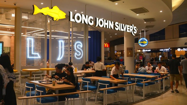 7 Common Customer Complaints About Long John Silver's


