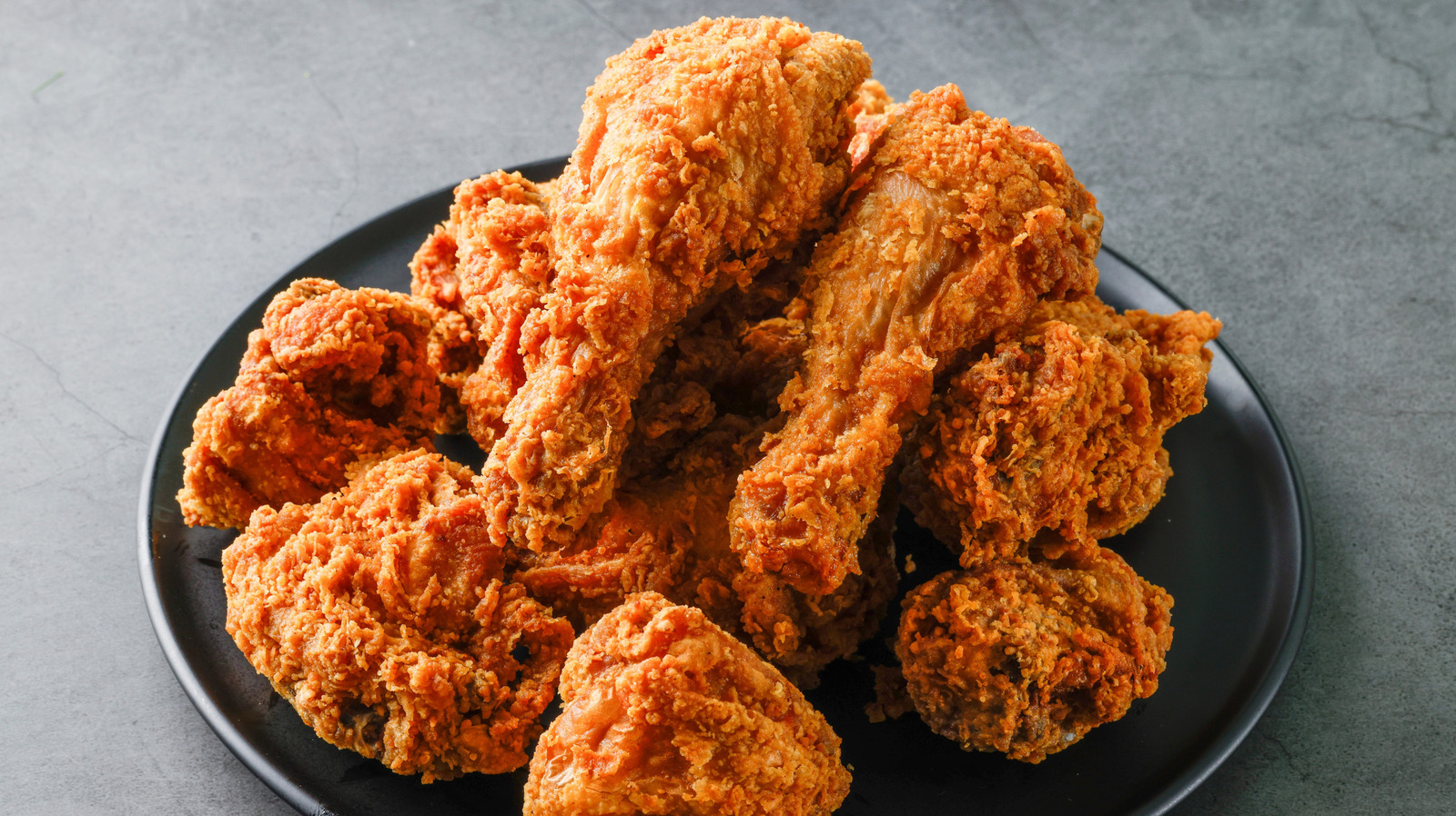 KFC Vs Popeyes: Who Has The Healthier Fried Chicken?


