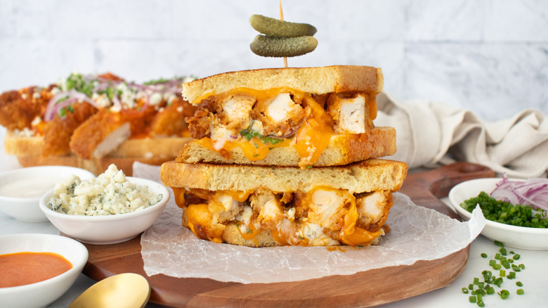 Side shot of a buffalo chicken grilled cheese sandwich