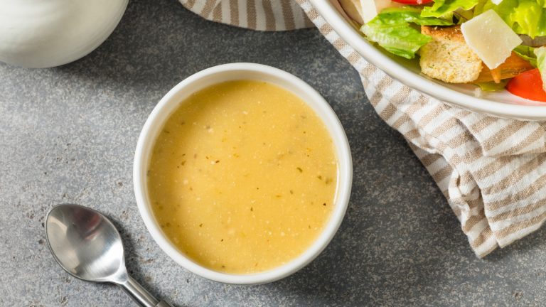 This Copycat Olive Garden Salad Dressing Contains Less Than Half The Sugar And Is Ready In 20 Minutes

