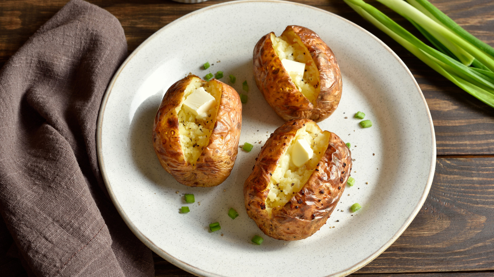 How To Use Your Air Fryer For Perfect Baked Potatoes Every Time

