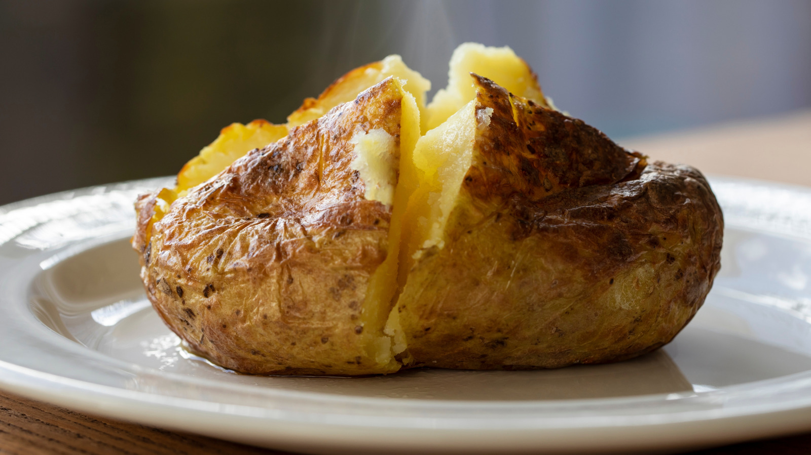 5 Ordering Tips For The Best Wendy's Baked Potatoes

