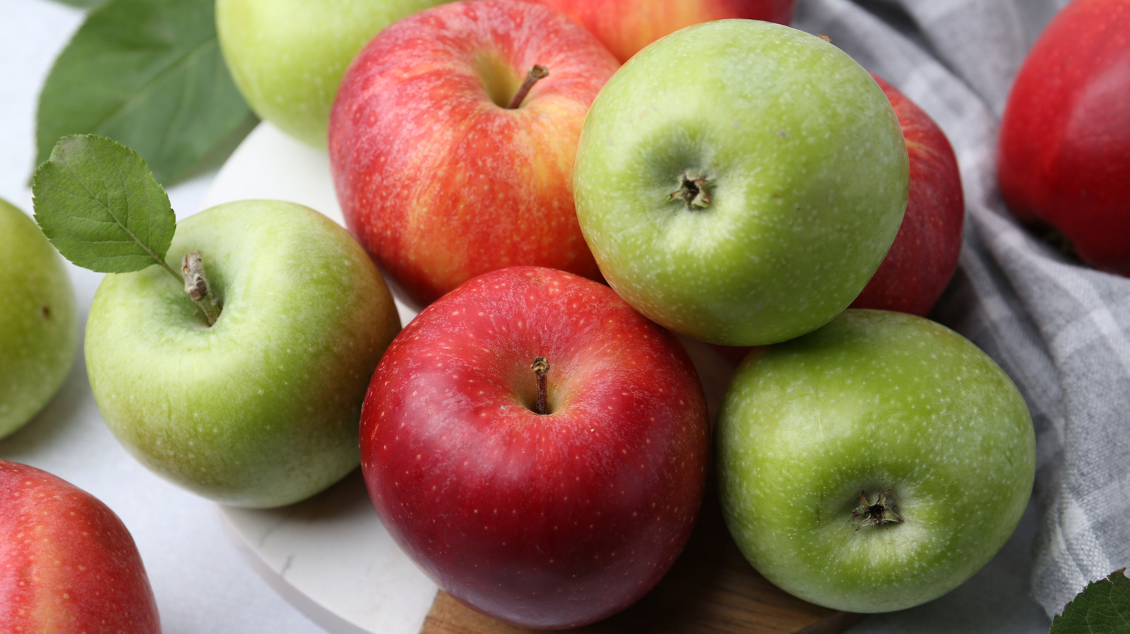 The Nostalgic Fall Dessert Boomers Love That's Easier Than Apple Pie

