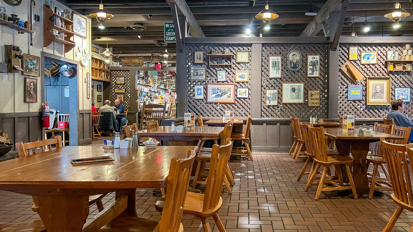 You Had To Come Hungry For This Discontinued Cracker Barrel Breakfast — And Fans Want It Back

